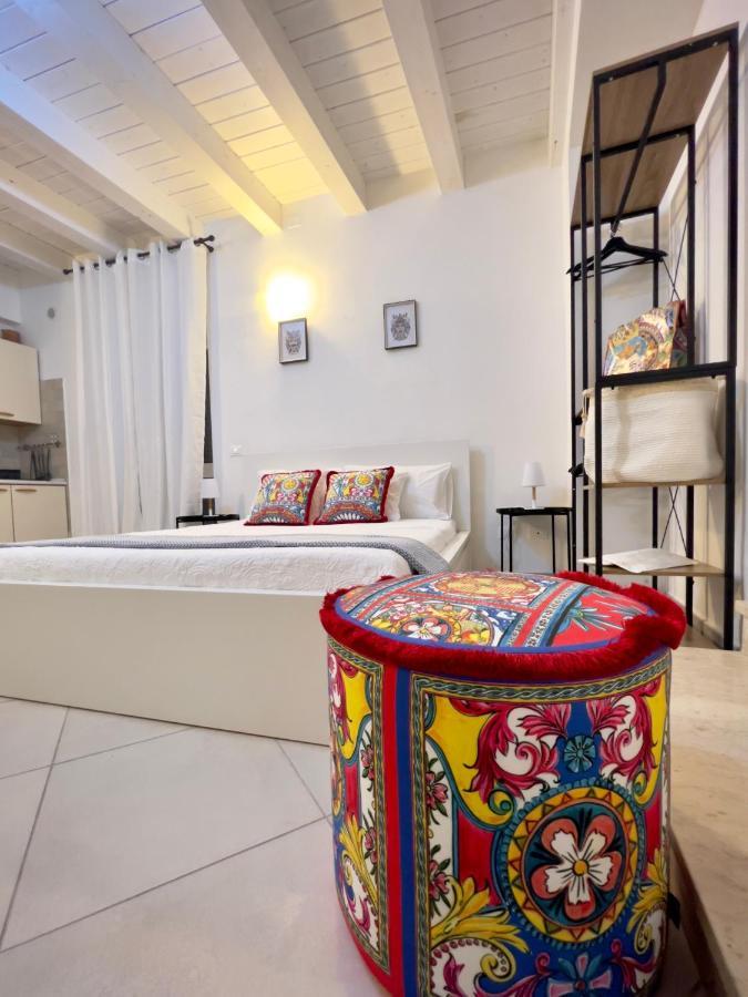 Rooms 153 Principe Umberto Noto Exterior foto